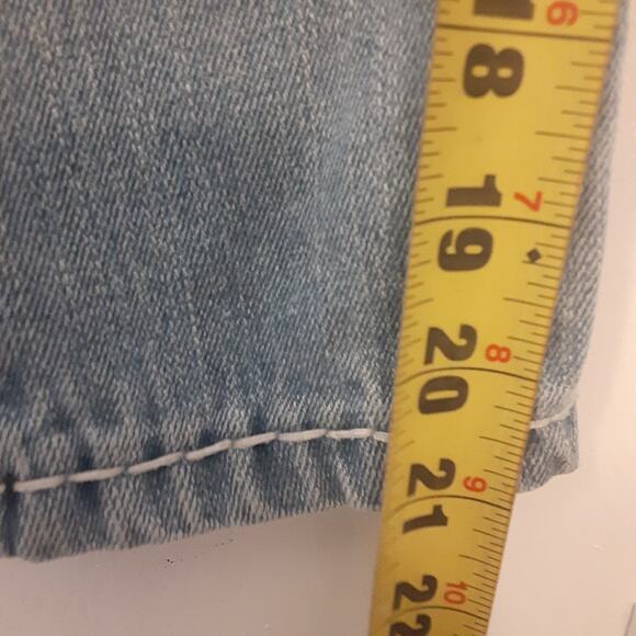 True Religion Jeans Girls Size 6 Distressed Thick Stitch Flap Pockets Made USA - Picture 11 of 11